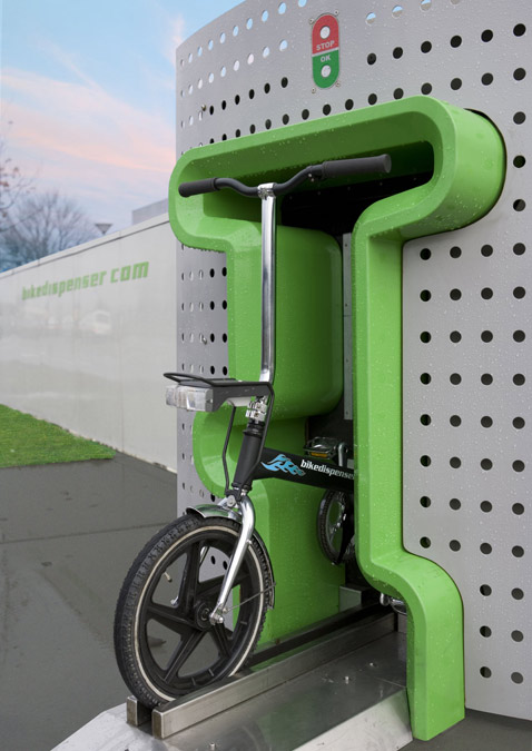 Так аппарат выдаёт велосипед… (фото с сайта bikedispenser.com).