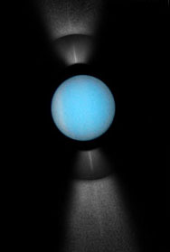 Сразу 3 мощных телескопа сняли уникальное явление Урана