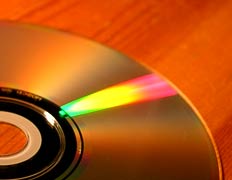 Компакт-диски стали настолько привычны, что кажется, будто они существовали всегда. Однако кто-то же их изобрёл (фото с сайта abdn.ac.uk).