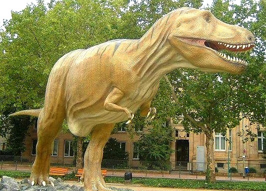 Тираннозавр (Tyrannosaurus) (вымер около 65 миллионов лет назад) 
