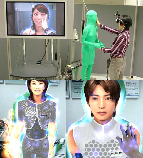 Так человек взаимодействует с U-Tsu-Shi-O-Mi и таким он его видит в виртуальном шлеме (фотографии Impress Watch Corporation и с сайта pinktentacle.com).