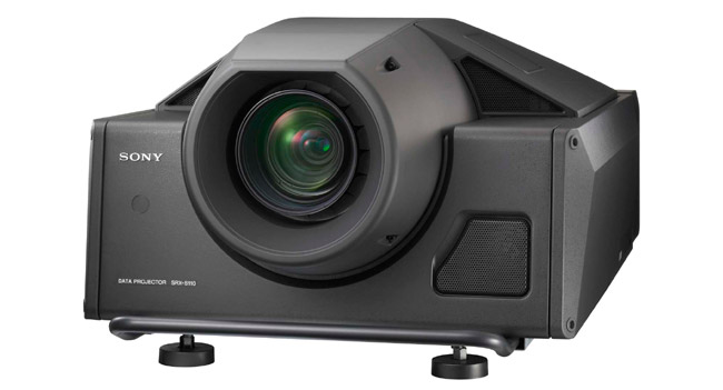 Отличный проектор от Sony, SRXS110 проецирует изображения с разрешением 4096х2160. Пока еще не совсем понятно, на какого покупателя он расчитан, т.к. цена этого монстра колебелется от 70 до 100 тысяч долларов.