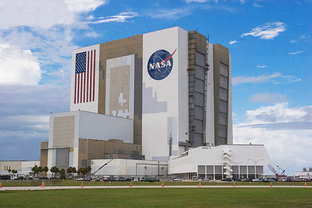Космический центр НАСА имени Кеннеди на мысе Канаверал в штате Флорида сегодня главный космодром США