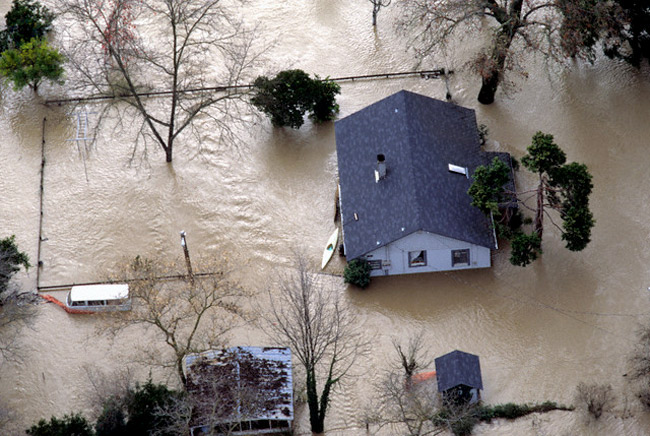 За 20 лет стихийных бедствий стало в 4 раза больше