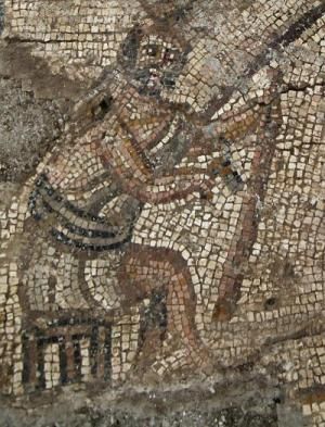 Археологи обнаружили древнюю синагогу с необычной мозаикой