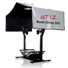 Вторая модель, которую делает Atiz, принципиально не отличается от первой. Называется она BookDrive DIY и может сканировать по 700 страниц в час (фото с сайта atiz.com).