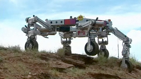 Робот-атлет готов к полету на Луну