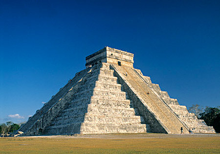 Ритуалы майя истребили крупных животных
