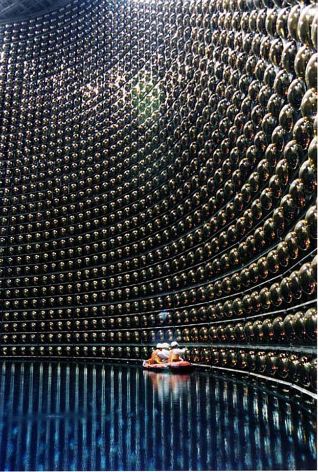 Детектор нейтирино Super Kamiokande