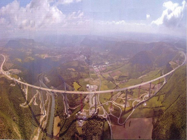 Самый высокий мост мира - Millau Viaduct